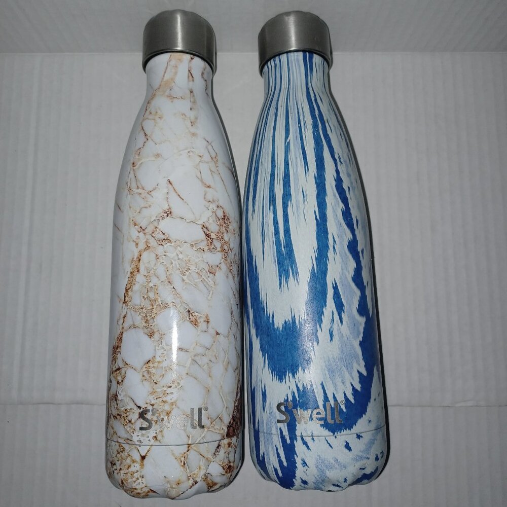 BUNDLE LOT OF (2) S' WELL WATER BOTTLES